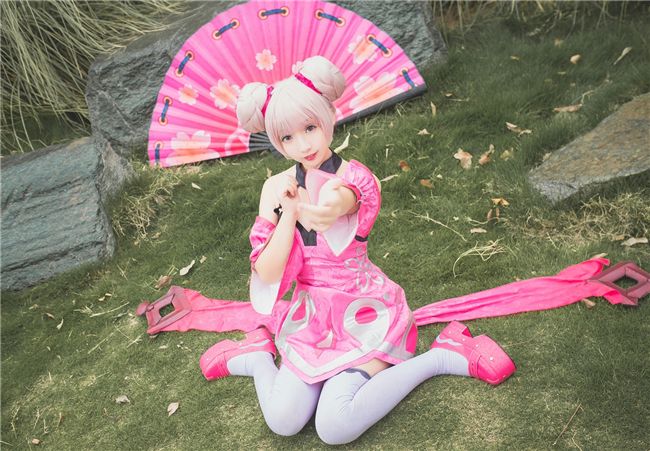 王者荣耀五大最强女法师cosplay,草丛三女侠可以疯狂