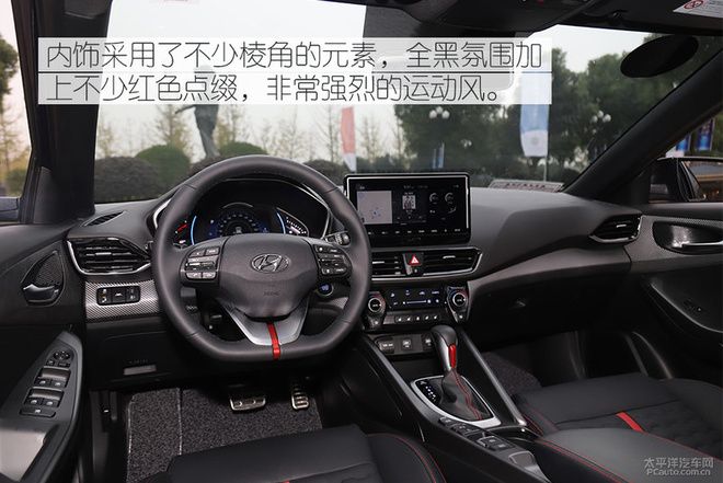 外观视觉冲击强烈、驾驶感受堪比思域,现代菲斯塔能火吗?