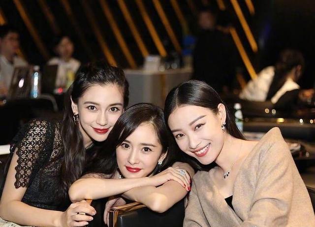 angelababy杨幂合照,angelababy杨幂身高 看了这3张照片可发现:杨幂,angelababy,倪妮之间的关系太复杂