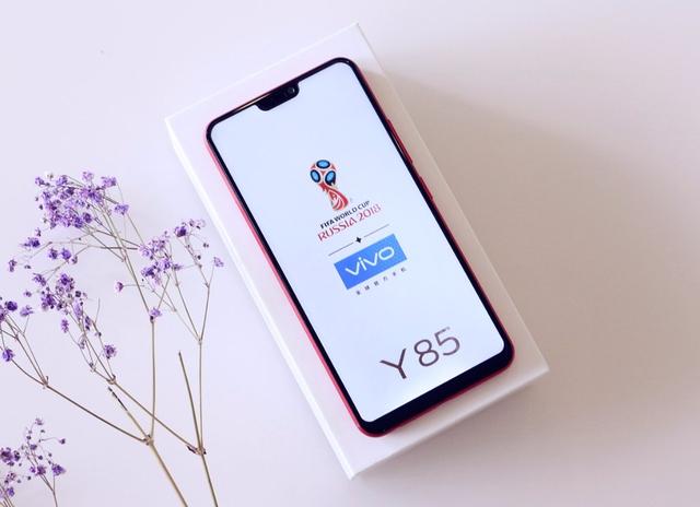 vivoy85a图片,vivoy85图片 不买iphonex千元机刘海全面屏还有其他亮点吗vivoy85评测