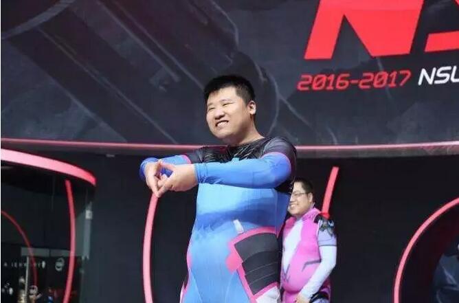 前星际全国冠军孙一峰不想面对tossgirl 强烈召唤大魔王回归