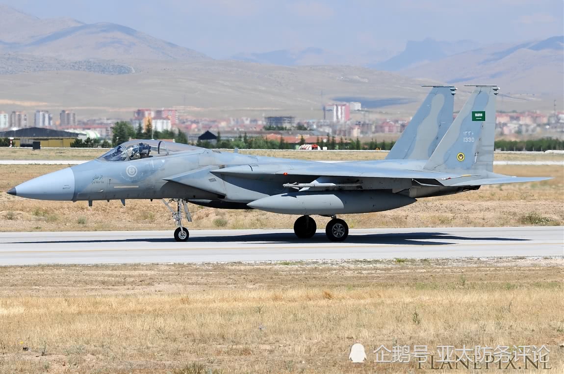 装备f15战斗机实力最强的不是美国空军 也不是空自 而是这一国