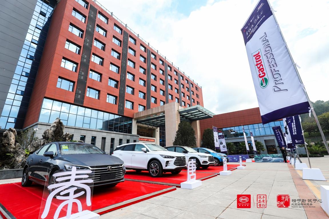 ��������  ���ǵ��ۺ�Ӣ�۷�֮ս