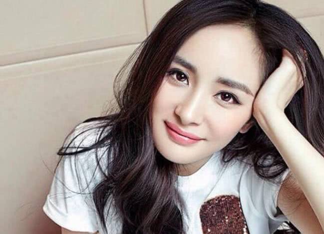 杨幂涉嫌诈捐?是事实还是被黑,真相其实是这样