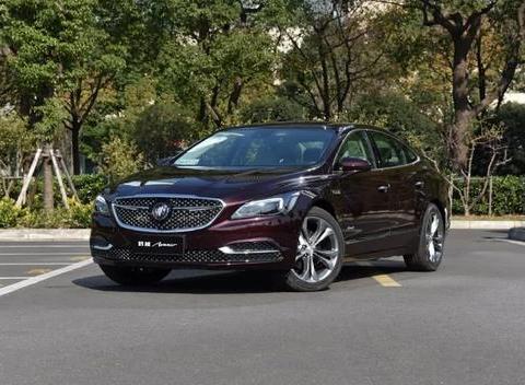 全新C级车，卖30万同台竞比宝马，2.0T配9AT，不给BBA留机会