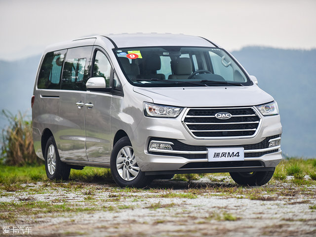 新款江淮瑞风M4正式上市 售价9.98万起