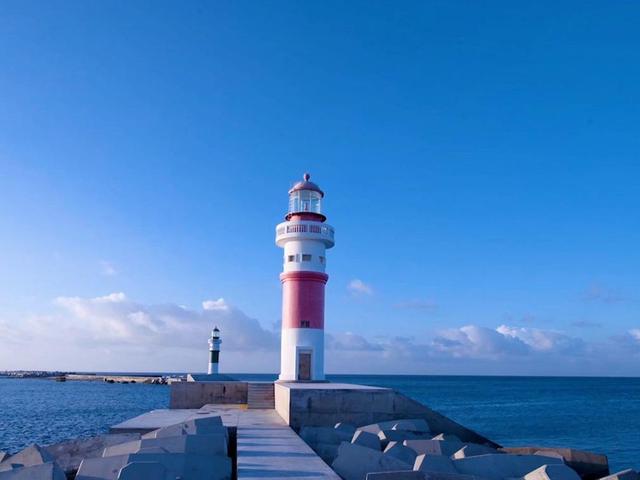 中国最大城市:GDP倒数有8座机场!美过马尔代