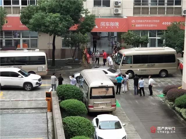 趣蜂房车·商务车华东运营中心暨房车部落开业庆典圆满成功！