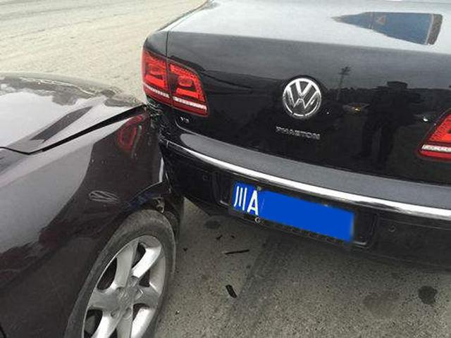 不怕奔驰和路虎,就怕大众标下带字母,昔日低调