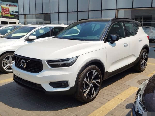 沃尔沃最便宜SUV实车到店,一听价格犹豫不决