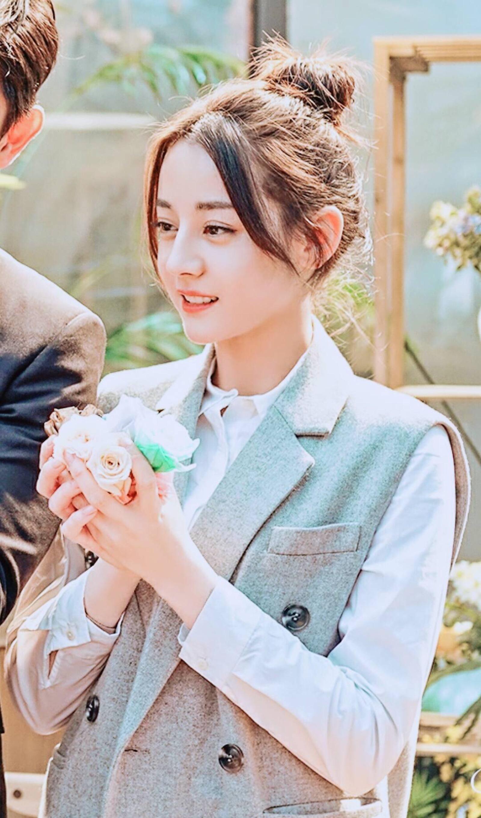 热巴新剧《一千零一夜》,完全是向大家证明她