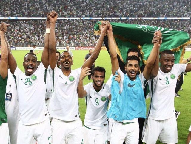 俄罗斯揭幕战想赢不难!对手24年未赢过 曾比0