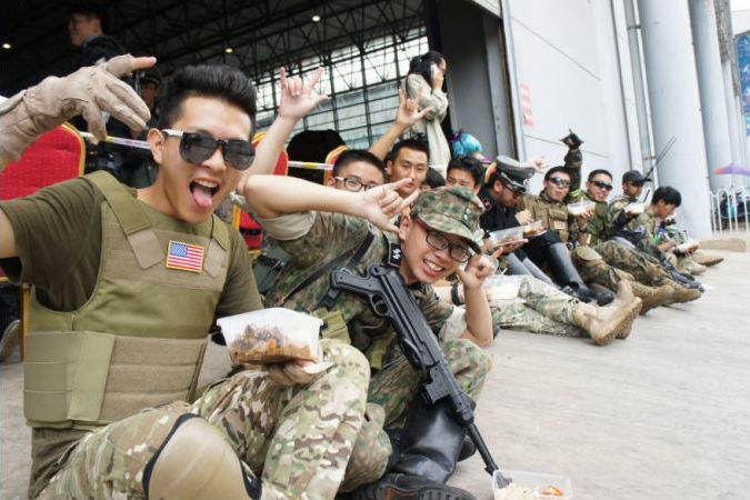 去漫展可以穿便装吗?一起get正确的漫展服装搭