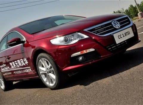 大众CC又火了！新车2.0T＋7AT，20万让宝马3系无路可走