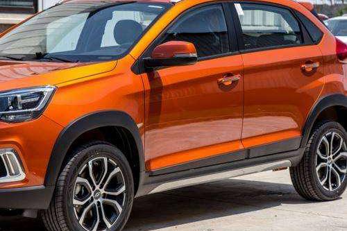 最便宜国产SUV!发动机十年开不坏 配国产第一发动机 仅4.9万起