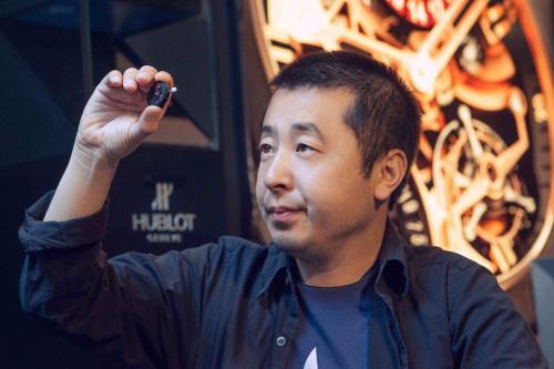 《朗读者》第二季将解读乡愁 白岩松余华忆