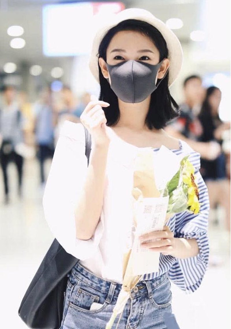 170的乔欣和170的陈瑶机场穿衣风格,你更喜欢