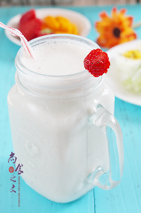 两款好喝的牛奶饮品,一款是韩剧中的爆款,另一