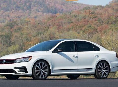 奥迪A4好日子到头了，这车狂虐凯美瑞近10年，如今狂跌4万仅15万