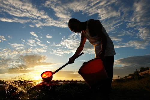 为什么说人类眼前所见都是假象?科学家:整个宇宙都是假象