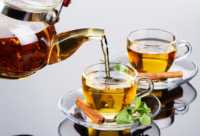 夏季喝红茶好还是绿茶好,有什么不同呢,喝茶还