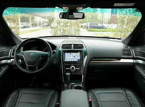 福特再度发力，旗舰SUV即将国产，卖30万让汉兰达没饭吃