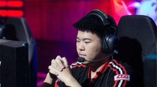 UZI首秀狂揽30万!快手网红:还没我平常日子赚