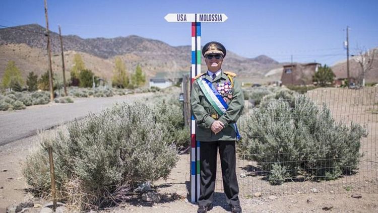 世界上的最袖珍小国排行榜,最小国家只有4人,令人吃惊!