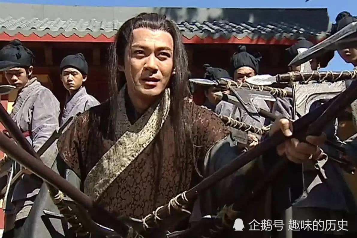 秦始皇写了一封信，内容只有三句话，吕不韦看后立即自杀