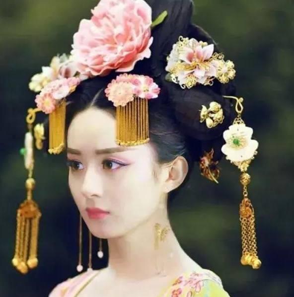 赵丽颖主演的新剧, 还没播出就先火了, 主要是男主太帅了?