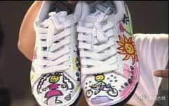 罗志祥晒《转角遇到爱》同款鞋,满满都是回忆