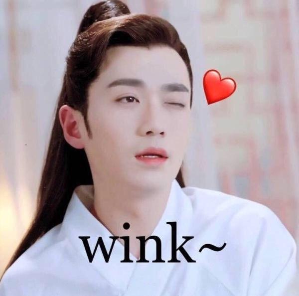 明星的表情包:杨幂苦笑,张艺兴敷面膜,被朱一龙