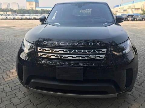 2017款路虎揽胜发现五空间舒适 ，外形美观