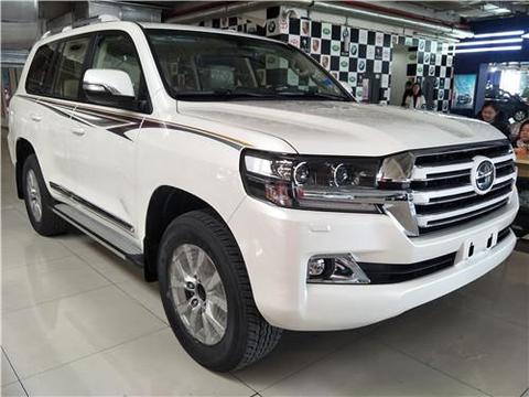 修不好的路虎开不坏陆巡，时速240稳稳的，可最好的不在中国销售