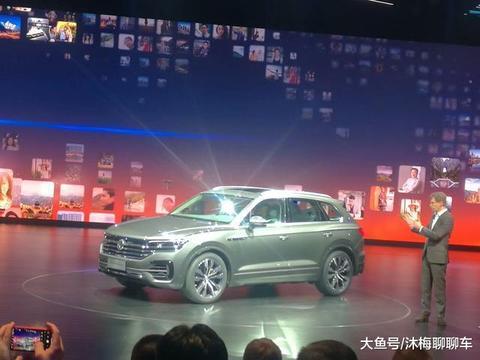 大众途锐一周前狂被吐槽, 如今新款霸气上市, 剑指路虎揽胜