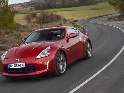 Z系列得以延续？日产传奇跑车400Z即将上市！