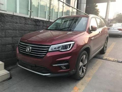 长安最新款SUV车型实车到店，不是路虎却胜似路虎成为国产车榜样