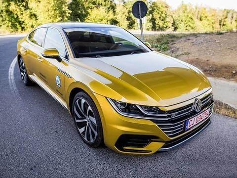 大众新CC已到店！比奥迪A5帅气，尾门能起飞，必将引爆汽车圈！