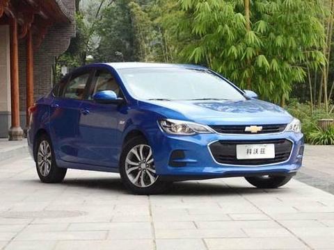 英朗劲敌在降两万，自动挡只需7万，还买什么福克斯