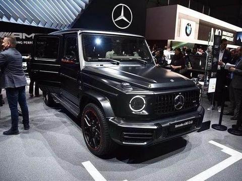 这是一款每个男人的梦想，新款奔驰G63，内饰奢华外观霸气