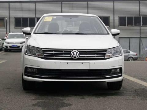 自主销冠和合资销冠之间的较量, 吉利帝豪比大众朗逸差在哪?