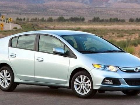 本田又要火，混动家轿15万，不把雅阁放在眼里，百公里不到5个油