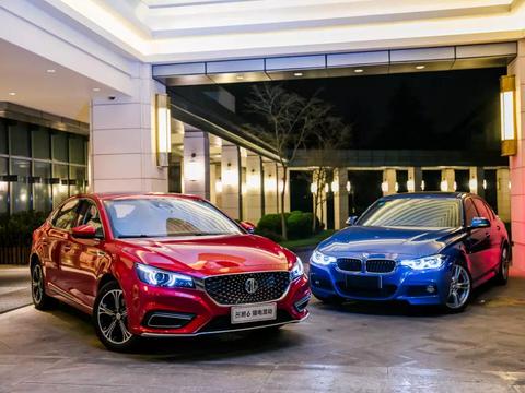 性能怪兽”高调猛怼宝马3！谁才是这一届年轻人的轿跑？