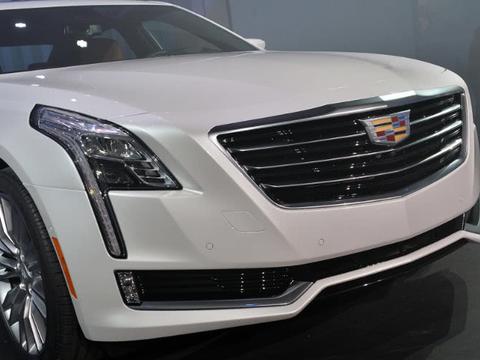 这款车前期销量不佳，后期因对手来势汹汹“降价处理”