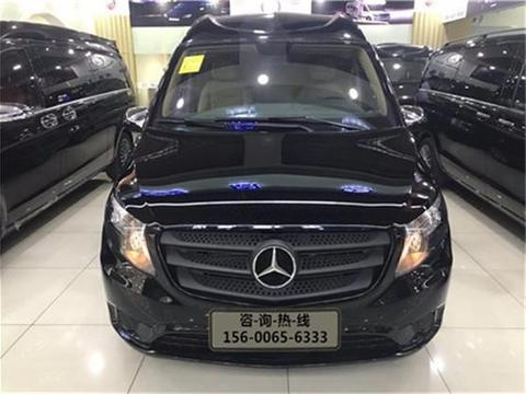 奔驰威霆改装高顶隔断