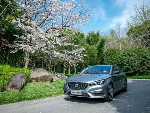 那台混得很好的车，听说连宝马3都敢PK？