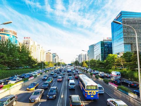 行车无死角 荣放贴身守卫都市安全