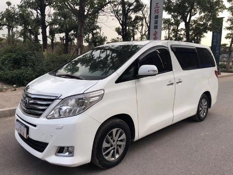 试驾15款丰田埃尔法，落地超过百万，真的物有所值？