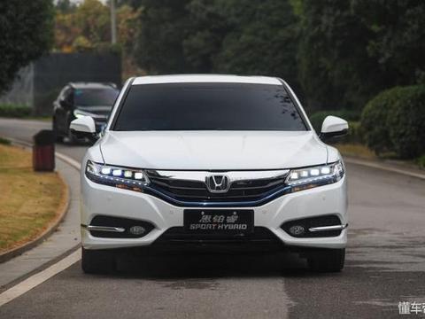 上市前被吹上天，大言不惭要干掉帕萨特，今赔本卖，15万没人买