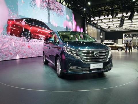 为国产车涨脸！传祺GM8直接杠上别克GL8，老铁你怎么看